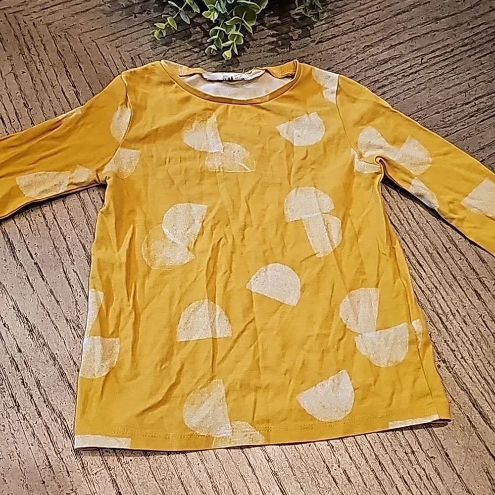 H&M 3-4T yellow long sleeve top